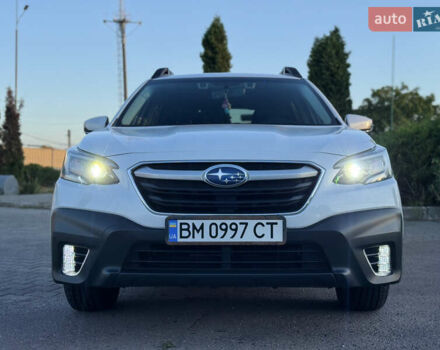 Білий Субару Аутбек, об'ємом двигуна 2.5 л та пробігом 40 тис. км за 19900 $, фото 1 на Automoto.ua