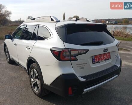 Белый Субару Аутбек, объемом двигателя 2.39 л и пробегом 126 тыс. км за 27600 $, фото 6 на Automoto.ua