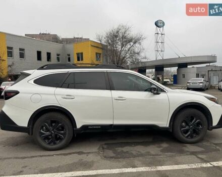 Білий Субару Аутбек, об'ємом двигуна 2.39 л та пробігом 70 тис. км за 26500 $, фото 2 на Automoto.ua