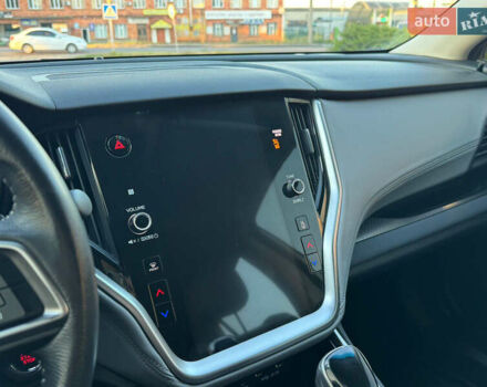 Білий Субару Аутбек, об'ємом двигуна 2.5 л та пробігом 40 тис. км за 21000 $, фото 3 на Automoto.ua