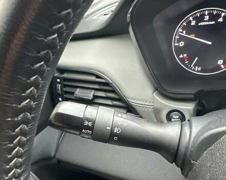 Білий Субару Аутбек, об'ємом двигуна 2.5 л та пробігом 40 тис. км за 21900 $, фото 33 на Automoto.ua