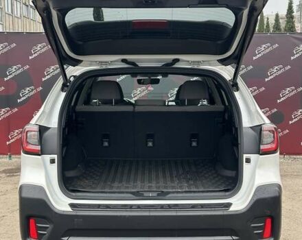 Білий Субару Аутбек, об'ємом двигуна 2.5 л та пробігом 40 тис. км за 21900 $, фото 13 на Automoto.ua