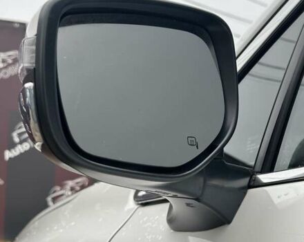 Білий Субару Аутбек, об'ємом двигуна 2.5 л та пробігом 40 тис. км за 21900 $, фото 6 на Automoto.ua