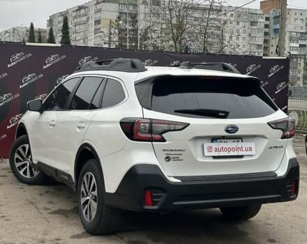 Білий Субару Аутбек, об'ємом двигуна 2.5 л та пробігом 40 тис. км за 21900 $, фото 9 на Automoto.ua