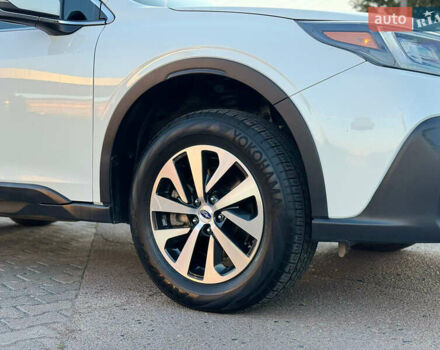 Білий Субару Аутбек, об'ємом двигуна 2.5 л та пробігом 40 тис. км за 21000 $, фото 24 на Automoto.ua