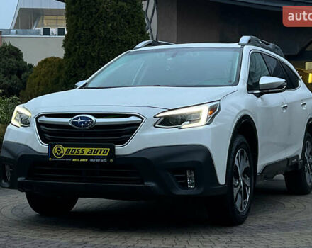 Белый Субару Аутбек, объемом двигателя 2.39 л и пробегом 88 тыс. км за 32900 $, фото 2 на Automoto.ua