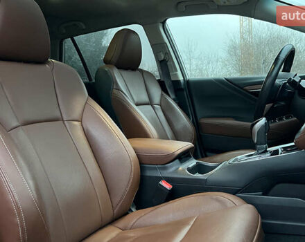 Белый Субару Аутбек, объемом двигателя 2.39 л и пробегом 88 тыс. км за 32900 $, фото 20 на Automoto.ua