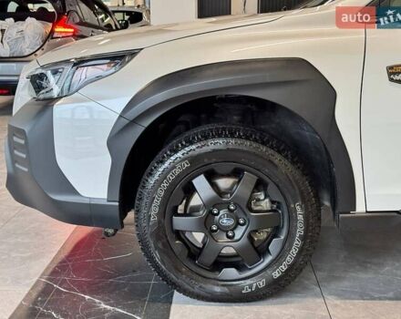 Белый Субару Аутбек, объемом двигателя 2.39 л и пробегом 75 тыс. км за 29900 $, фото 5 на Automoto.ua