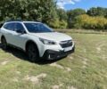 Білий Субару Аутбек, об'ємом двигуна 2.4 л та пробігом 36 тис. км за 27200 $, фото 1 на Automoto.ua