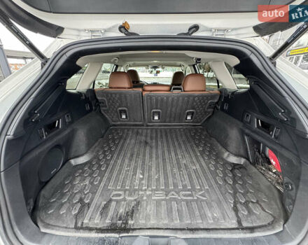 Білий Субару Аутбек, об'ємом двигуна 2.39 л та пробігом 88 тис. км за 32000 $, фото 38 на Automoto.ua