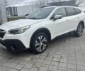 Белый Субару Аутбек, объемом двигателя 2.4 л и пробегом 23 тыс. км за 7983 $, фото 2 на Automoto.ua