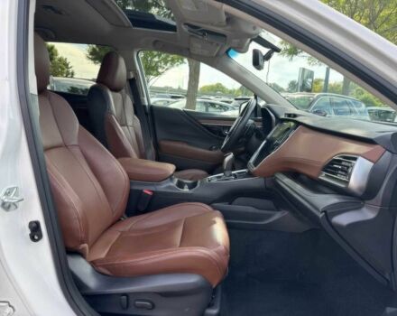 Білий Субару Аутбек, об'ємом двигуна 2.5 л та пробігом 27 тис. км за 19300 $, фото 6 на Automoto.ua