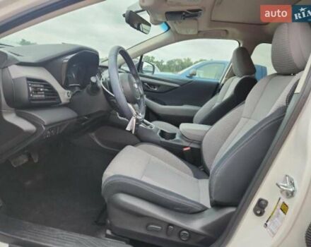 Білий Субару Аутбек, об'ємом двигуна 2.5 л та пробігом 73 тис. км за 15600 $, фото 1 на Automoto.ua
