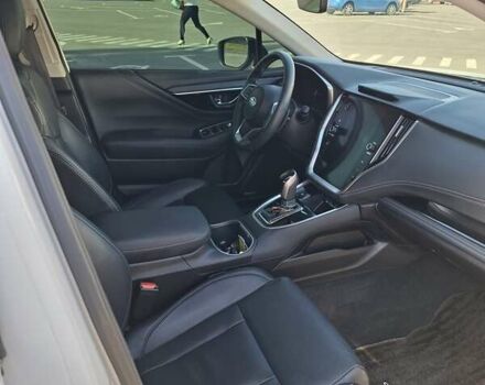 Белый Субару Аутбек, объемом двигателя 2.5 л и пробегом 40 тыс. км за 24500 $, фото 8 на Automoto.ua