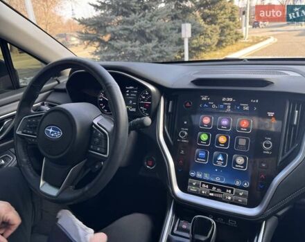 Белый Субару Аутбек, объемом двигателя 2.5 л и пробегом 40 тыс. км за 24500 $, фото 7 на Automoto.ua