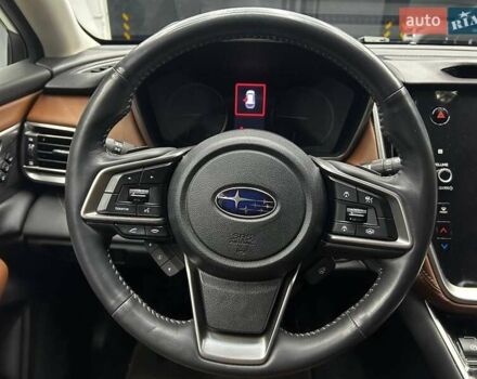 Білий Субару Аутбек, об'ємом двигуна 2.39 л та пробігом 82 тис. км за 29000 $, фото 14 на Automoto.ua