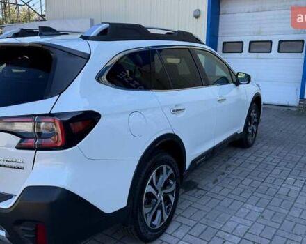 Белый Субару Аутбек, объемом двигателя 2.39 л и пробегом 80 тыс. км за 29000 $, фото 5 на Automoto.ua