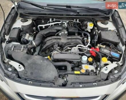 Білий Субару Аутбек, об'ємом двигуна 2.5 л та пробігом 73 тис. км за 15600 $, фото 7 на Automoto.ua