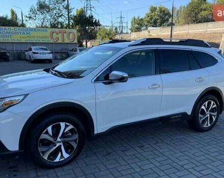 Белый Субару Аутбек, объемом двигателя 2.39 л и пробегом 80 тыс. км за 29000 $, фото 1 на Automoto.ua