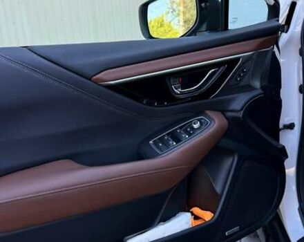 Белый Субару Аутбек, объемом двигателя 2.39 л и пробегом 80 тыс. км за 29000 $, фото 9 на Automoto.ua