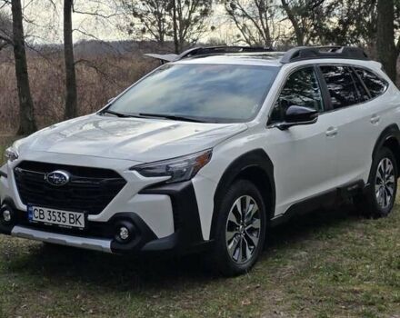 Білий Субару Аутбек, об'ємом двигуна 2.4 л та пробігом 33 тис. км за 33200 $, фото 3 на Automoto.ua
