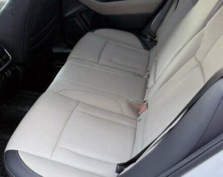 Білий Субару Аутбек, об'ємом двигуна 2.39 л та пробігом 7 тис. км за 31500 $, фото 11 на Automoto.ua