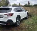 Білий Субару Аутбек, об'ємом двигуна 2.39 л та пробігом 15 тис. км за 40000 $, фото 6 на Automoto.ua