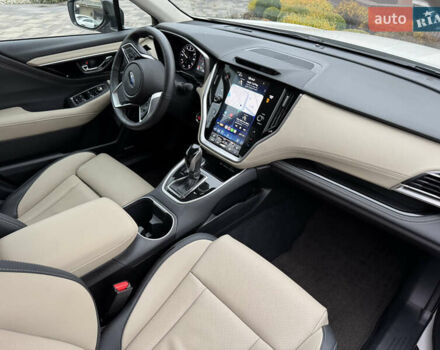 Белый Субару Аутбек, объемом двигателя 2.5 л и пробегом 7 тыс. км за 28800 $, фото 9 на Automoto.ua