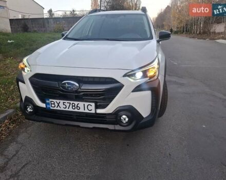 Білий Субару Аутбек, об'ємом двигуна 2.5 л та пробігом 9 тис. км за 28000 $, фото 16 на Automoto.ua