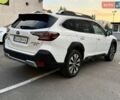 Білий Субару Аутбек, об'ємом двигуна 2.39 л та пробігом 19 тис. км за 43400 $, фото 5 на Automoto.ua
