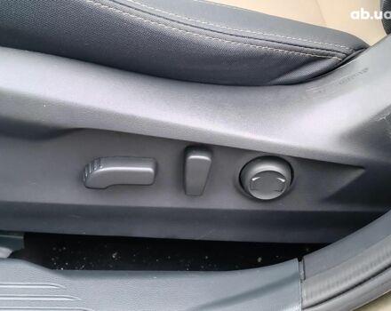 Білий Субару Аутбек, об'ємом двигуна 2.5 л та пробігом 75 тис. км за 28990 $, фото 24 на Automoto.ua