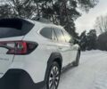 Белый Субару Аутбек, объемом двигателя 2.5 л и пробегом 23 тыс. км за 27400 $, фото 2 на Automoto.ua
