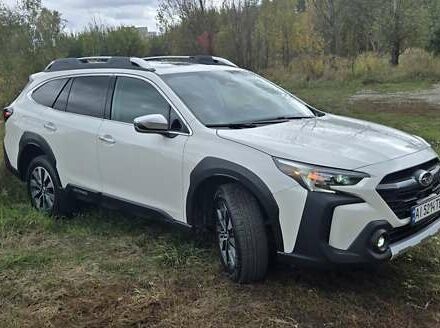Білий Субару Аутбек, об'ємом двигуна 2.39 л та пробігом 15 тис. км за 40000 $, фото 3 на Automoto.ua