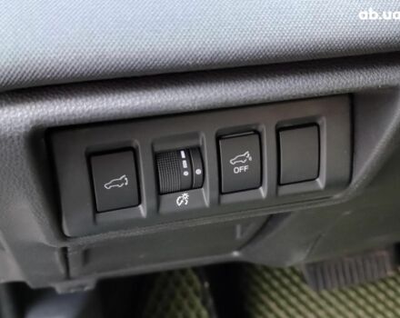 Білий Субару Аутбек, об'ємом двигуна 2.5 л та пробігом 75 тис. км за 28990 $, фото 25 на Automoto.ua