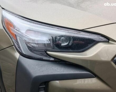 Білий Субару Аутбек, об'ємом двигуна 2.5 л та пробігом 75 тис. км за 28990 $, фото 5 на Automoto.ua