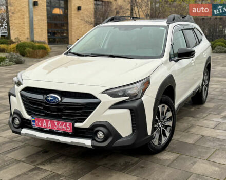 Белый Субару Аутбек, объемом двигателя 2.5 л и пробегом 7 тыс. км за 28800 $, фото 3 на Automoto.ua