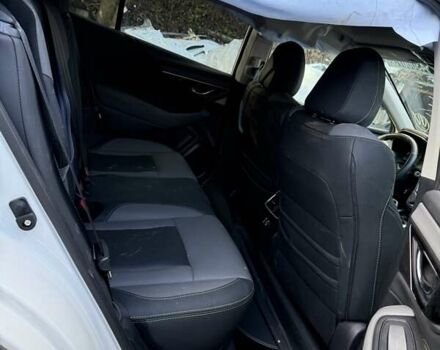 Белый Субару Аутбек, объемом двигателя 2.5 л и пробегом 19 тыс. км за 15000 $, фото 9 на Automoto.ua