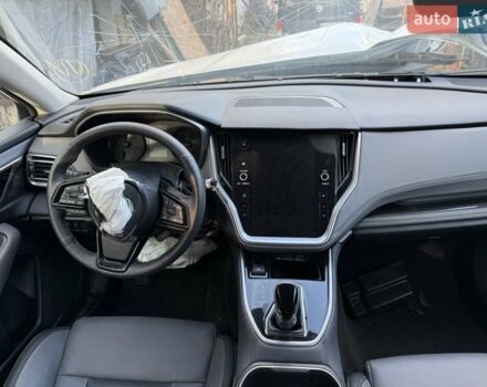 Білий Субару Аутбек, об'ємом двигуна 2.5 л та пробігом 19 тис. км за 13800 $, фото 11 на Automoto.ua