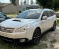 Білий Субару Аутбек, об'ємом двигуна 2.5 л та пробігом 200 тис. км за 7500 $, фото 1 на Automoto.ua