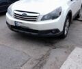 Белый Субару Аутбек, объемом двигателя 0 л и пробегом 122 тыс. км за 6500 $, фото 1 на Automoto.ua