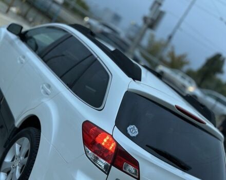 Субару Аутбек 2013 у Києві на Automoto.ua Білий Субару Аутбек, об'ємом двигуна 2.5 л та пробігом 169 тис. км за 8900 $, фото 10 на Automoto.ua