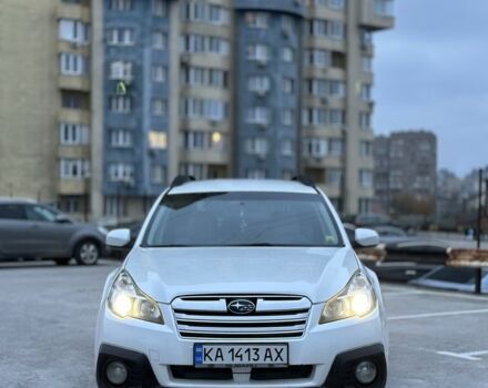Субару Аутбек 2013 у Києві на Automoto.ua Білий Субару Аутбек, об'ємом двигуна 2.5 л та пробігом 169 тис. км за 8900 $, фото 2 на Automoto.ua
