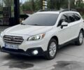 Белый Субару Аутбек, объемом двигателя 2.5 л и пробегом 195 тыс. км за 13000 $, фото 1 на Automoto.ua