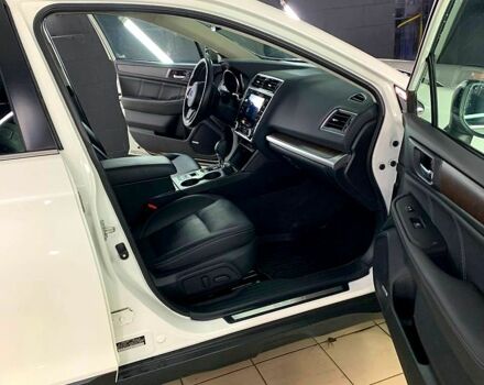 Белый Субару Аутбек, объемом двигателя 2.5 л и пробегом 84 тыс. км за 18999 $, фото 11 на Automoto.ua