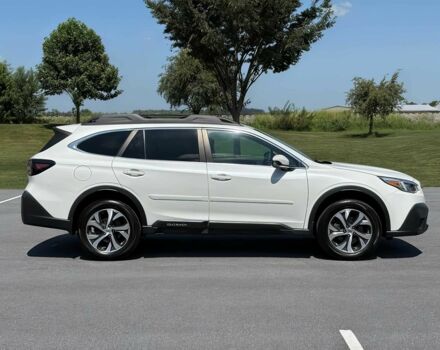 Белый Субару Аутбек, объемом двигателя 2.5 л и пробегом 30 тыс. км за 16000 $, фото 6 на Automoto.ua