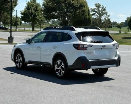 Белый Субару Аутбек, объемом двигателя 2.5 л и пробегом 30 тыс. км за 16000 $, фото 5 на Automoto.ua