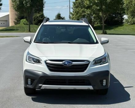 Белый Субару Аутбек, объемом двигателя 2.5 л и пробегом 30 тыс. км за 16000 $, фото 1 на Automoto.ua