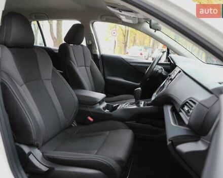 Белый Субару Аутбек, объемом двигателя 2.5 л и пробегом 67 тыс. км за 24700 $, фото 9 на Automoto.ua