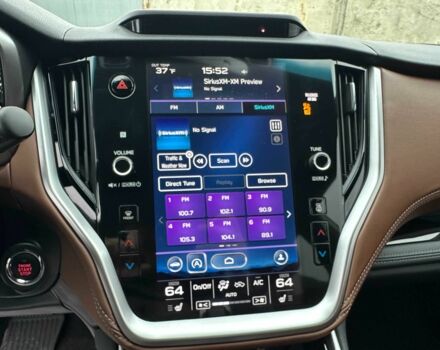 Білий Субару Аутбек, об'ємом двигуна 2.4 л та пробігом 46 тис. км за 26990 $, фото 12 на Automoto.ua