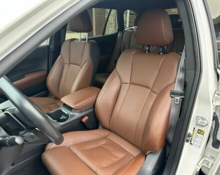 Білий Субару Аутбек, об'ємом двигуна 2.4 л та пробігом 46 тис. км за 26990 $, фото 9 на Automoto.ua